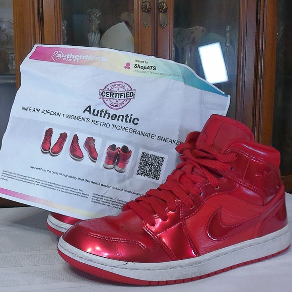 Clean Pr @VNTG Nike Air Jordan 1 Rivals, Retro Pomegranate Sneakers Woman’s Sz 8 - Picture 8 of 8